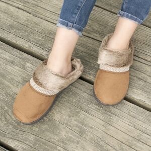 ISOTONER Womens microsuede clog slippers buckskin size XL 9.5-10 New